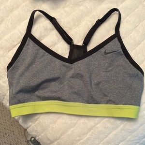 nike sports bra
